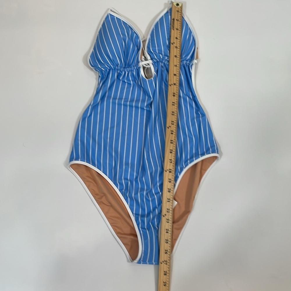 J CREW ONE PIECE KEYHOLE STRIPE HALTER SWIMSUIT NWT Size 16 - Picture 10 of 13